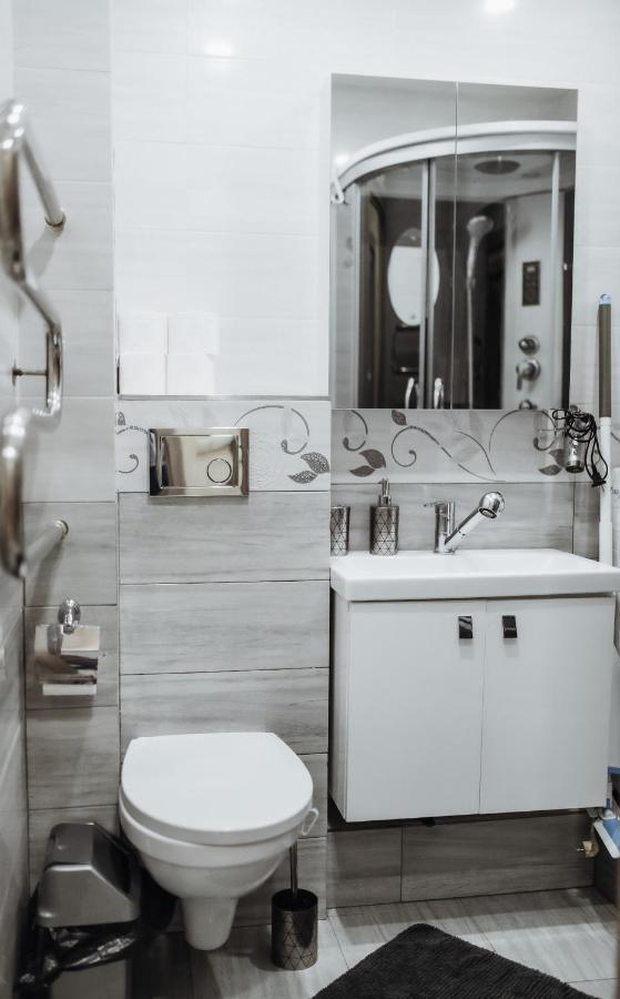 Luxury Apartments In City Center, Siauliai Bagian luar foto
